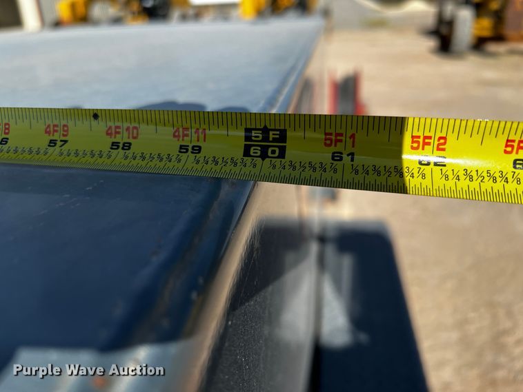 image for item DO8924 2020 Farm Boss FB990  fuel / lube trailer