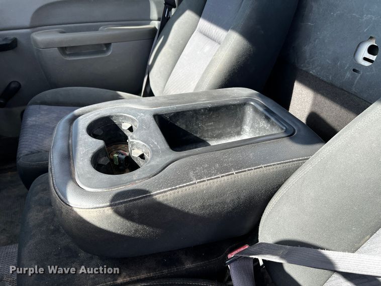 image for item DO8931 2010 Chevrolet Silverado 1500  pickup truck