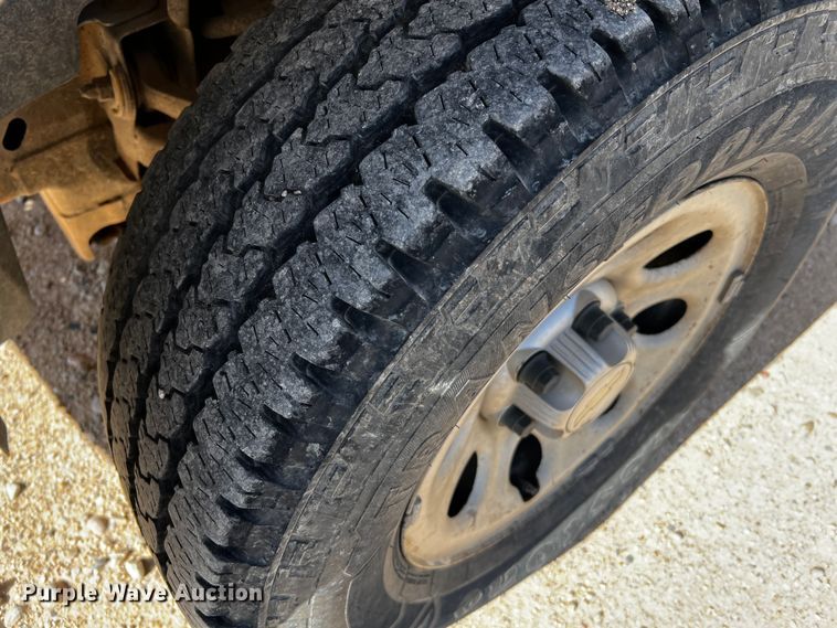 image for item DO8931 2010 Chevrolet Silverado 1500  pickup truck