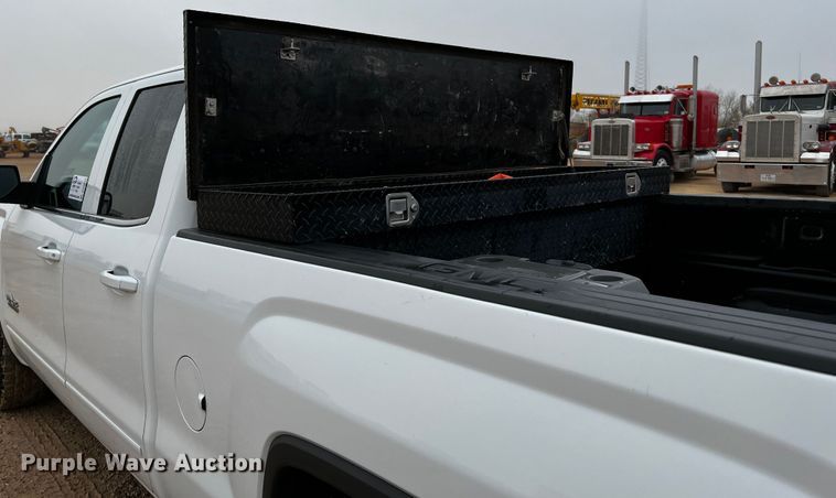 image for item DO8933 2015 GMC Sierra 1500  Double Cab pickup truck