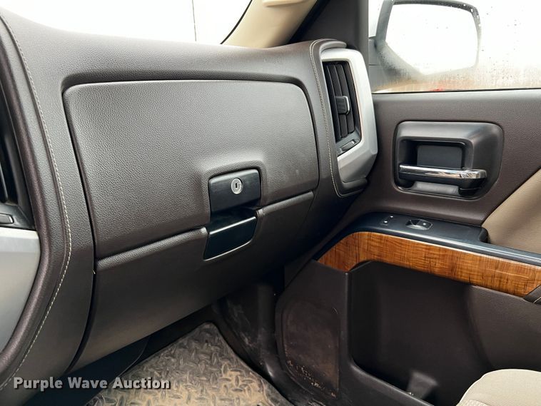 image for item DO8933 2015 GMC Sierra 1500  Double Cab pickup truck