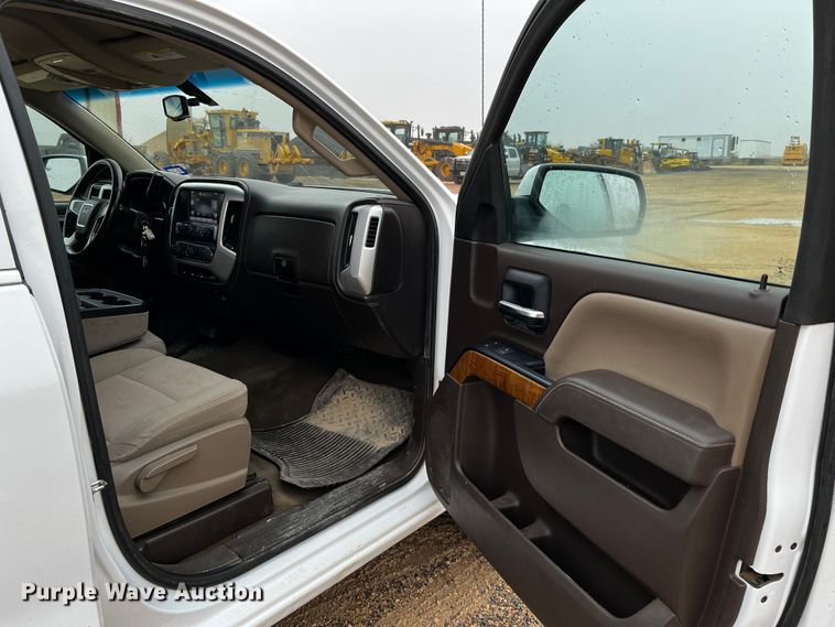 image for item DO8933 2015 GMC Sierra 1500  Double Cab pickup truck