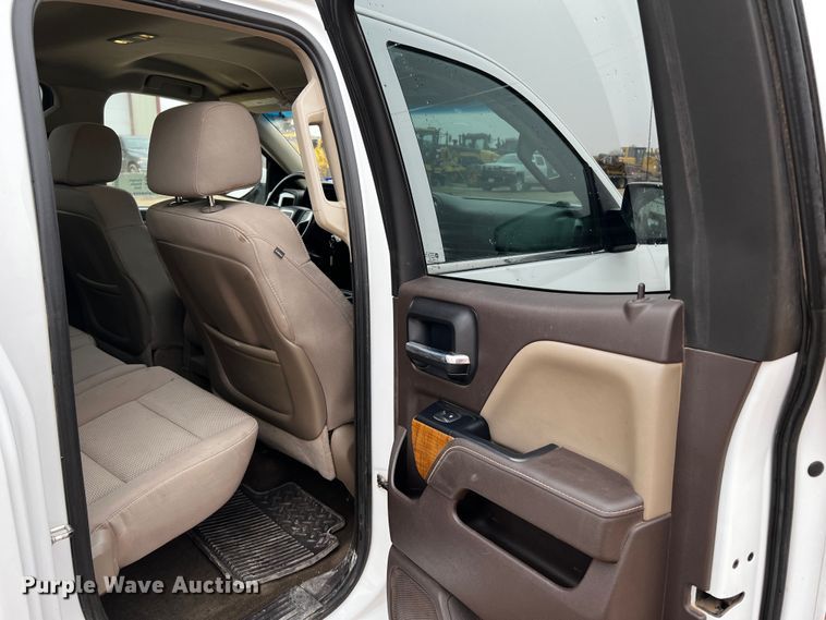 image for item DO8933 2015 GMC Sierra 1500  Double Cab pickup truck