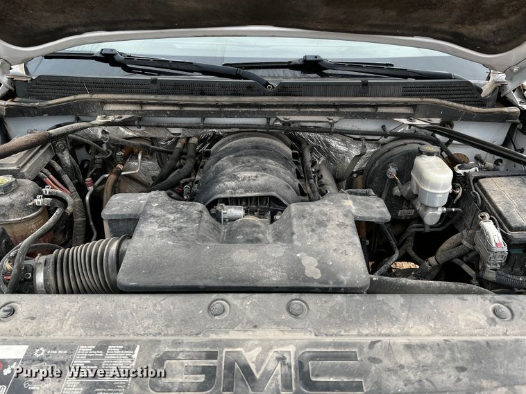 image for item DO8933 2015 GMC Sierra 1500  Double Cab pickup truck