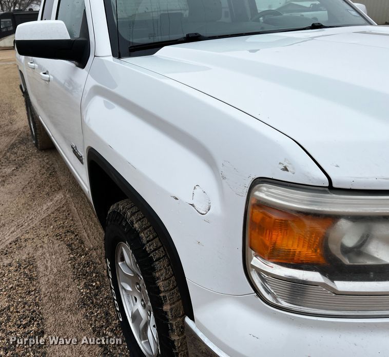 image for item DO8933 2015 GMC Sierra 1500  Double Cab pickup truck