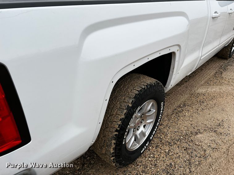 image for item DO8933 2015 GMC Sierra 1500  Double Cab pickup truck