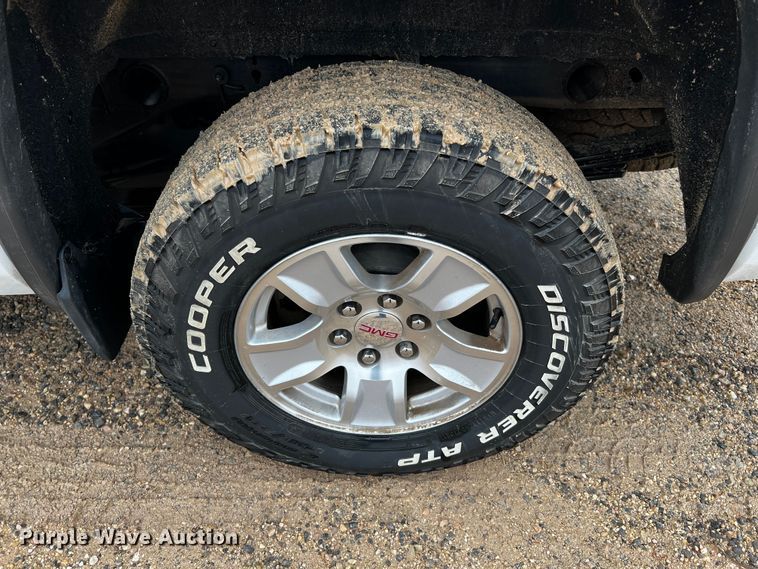 image for item DO8933 2015 GMC Sierra 1500  Double Cab pickup truck