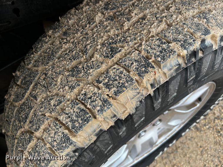 image for item DO8933 2015 GMC Sierra 1500  Double Cab pickup truck