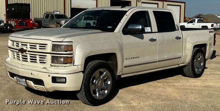image for item DO8935 2014 Chevrolet Silverado 1500  Crew Cab pickup truck