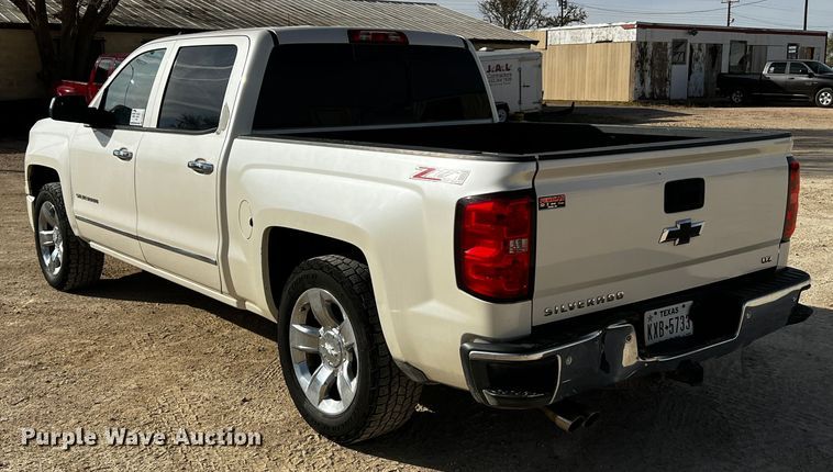 image for item DO8935 2014 Chevrolet Silverado 1500  Crew Cab pickup truck