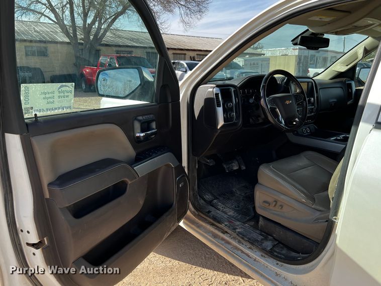 image for item DO8935 2014 Chevrolet Silverado 1500  Crew Cab pickup truck