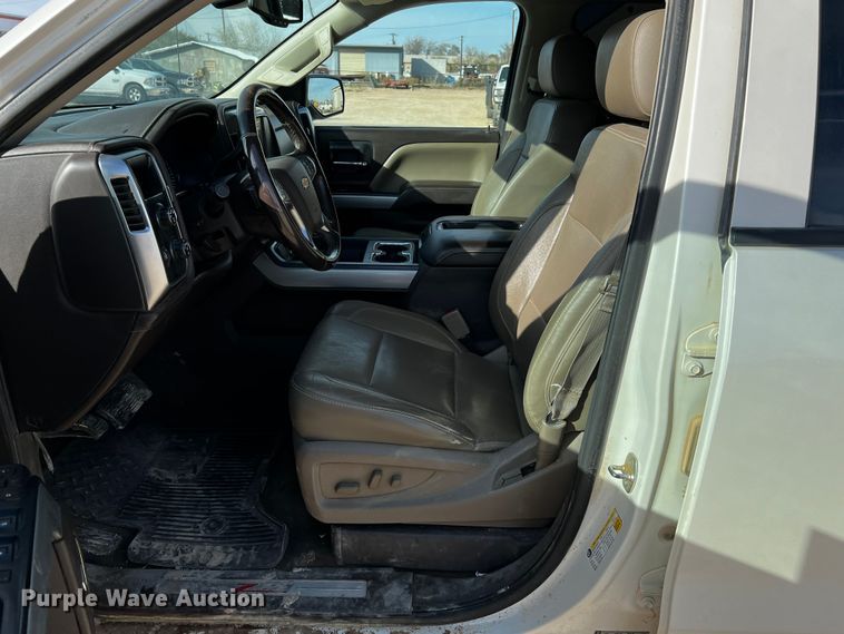 image for item DO8935 2014 Chevrolet Silverado 1500  Crew Cab pickup truck