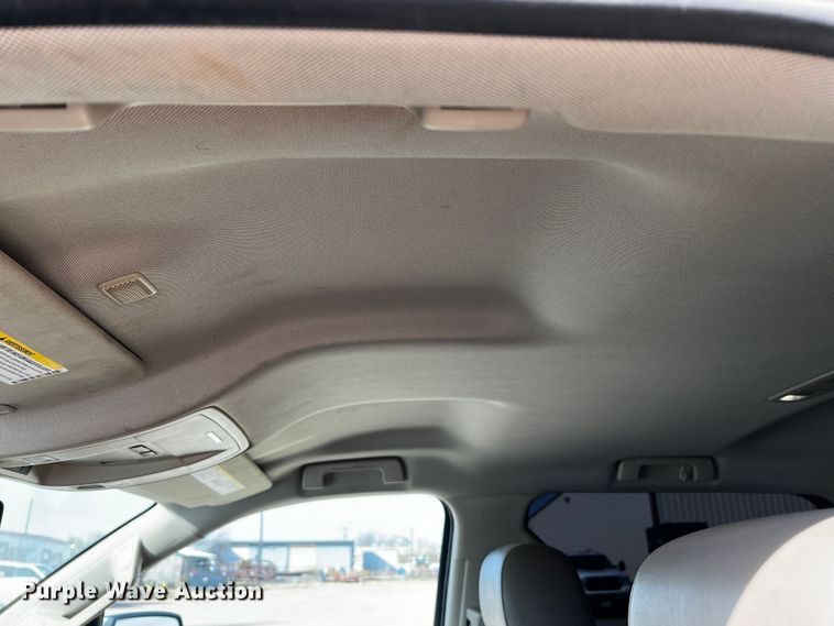 image for item DO8935 2014 Chevrolet Silverado 1500  Crew Cab pickup truck