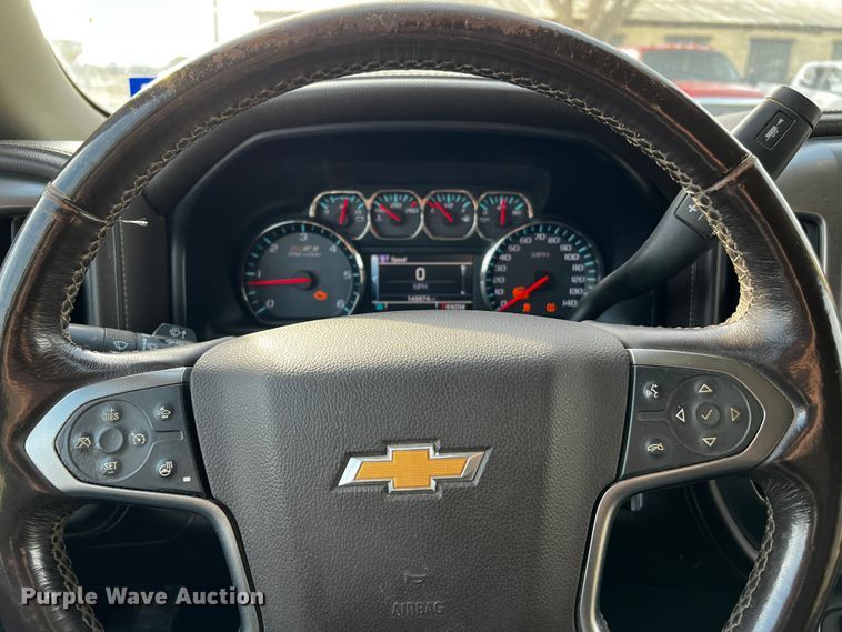 image for item DO8935 2014 Chevrolet Silverado 1500  Crew Cab pickup truck