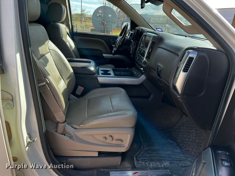 image for item DO8935 2014 Chevrolet Silverado 1500  Crew Cab pickup truck