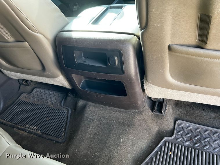 image for item DO8935 2014 Chevrolet Silverado 1500  Crew Cab pickup truck