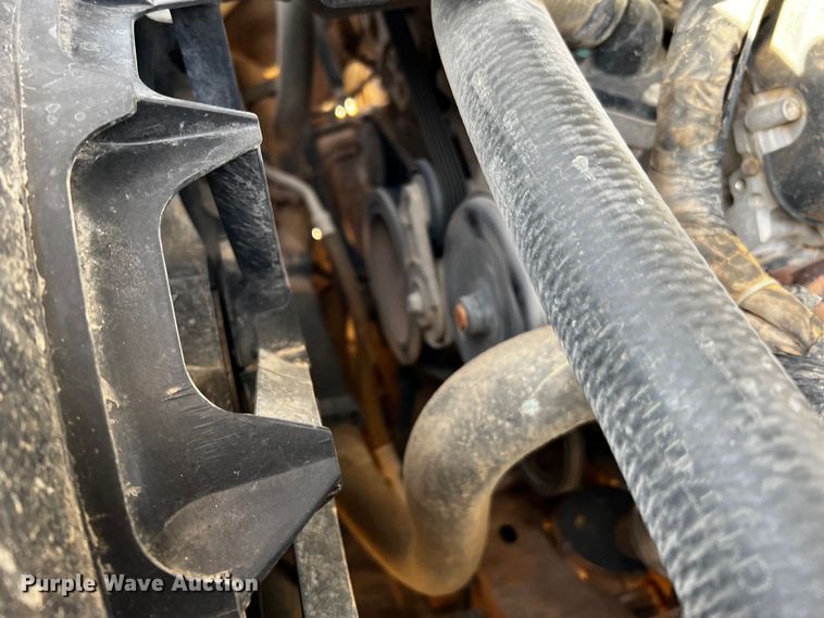 image for item DO8935 2014 Chevrolet Silverado 1500  Crew Cab pickup truck