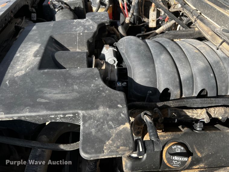 image for item DO8935 2014 Chevrolet Silverado 1500  Crew Cab pickup truck