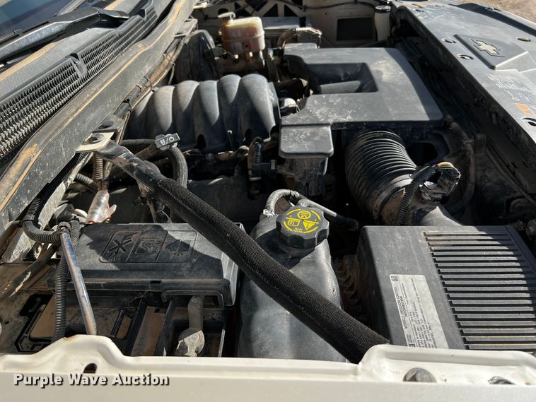 image for item DO8935 2014 Chevrolet Silverado 1500  Crew Cab pickup truck