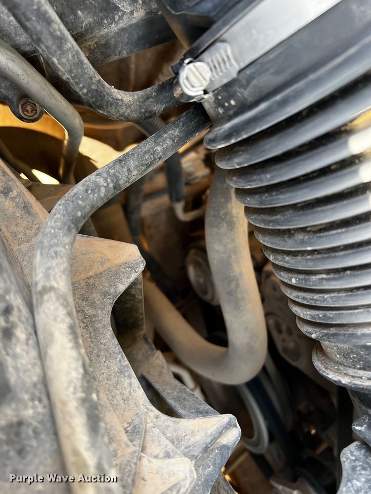 image for item DO8935 2014 Chevrolet Silverado 1500  Crew Cab pickup truck