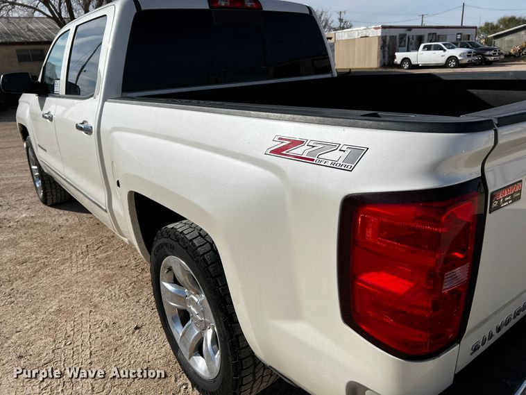 image for item DO8935 2014 Chevrolet Silverado 1500  Crew Cab pickup truck