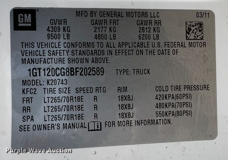 image for item DO8936 2011 GMC Sierra 2500HD  Crew Cab pickup truck