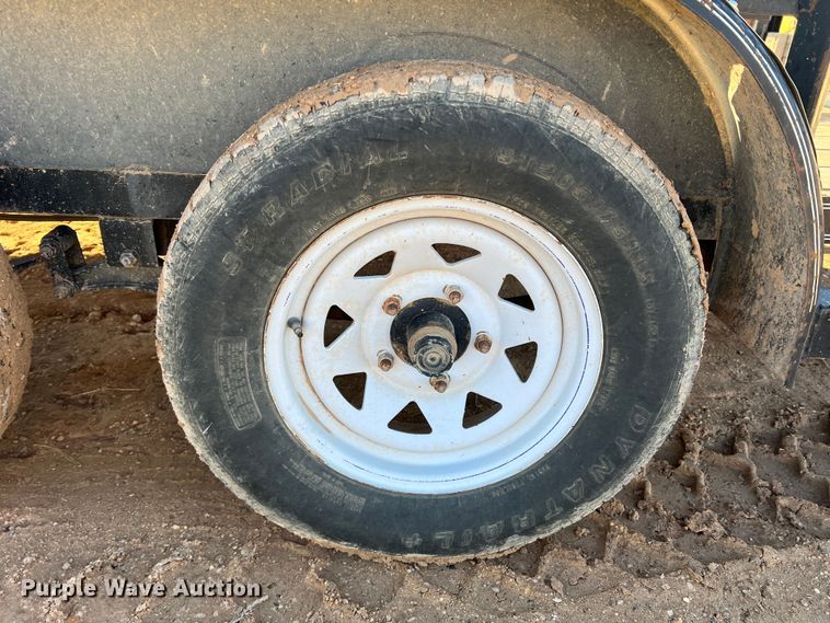 image for item DO8938 2013 Texas Bragg  utility trailer