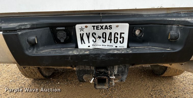 image for item DO8940 2013 GMC Sierra 2500HD  Ext. Cab pickup truck