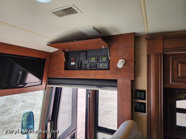 image for item DO8941 2012 Entegra Coach Anthem  RV