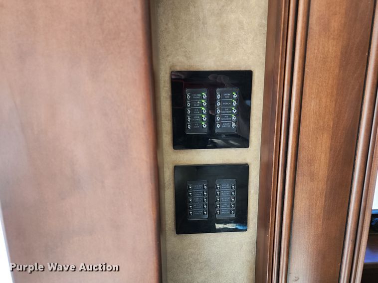 image for item DO8941 2012 Entegra Coach Anthem  RV