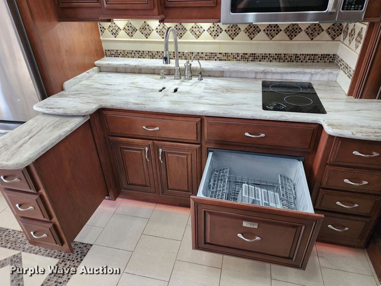 image for item DO8941 2012 Entegra Coach Anthem  RV