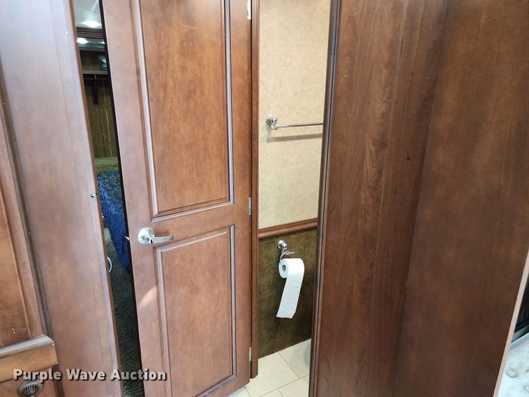 image for item DO8941 2012 Entegra Coach Anthem  RV