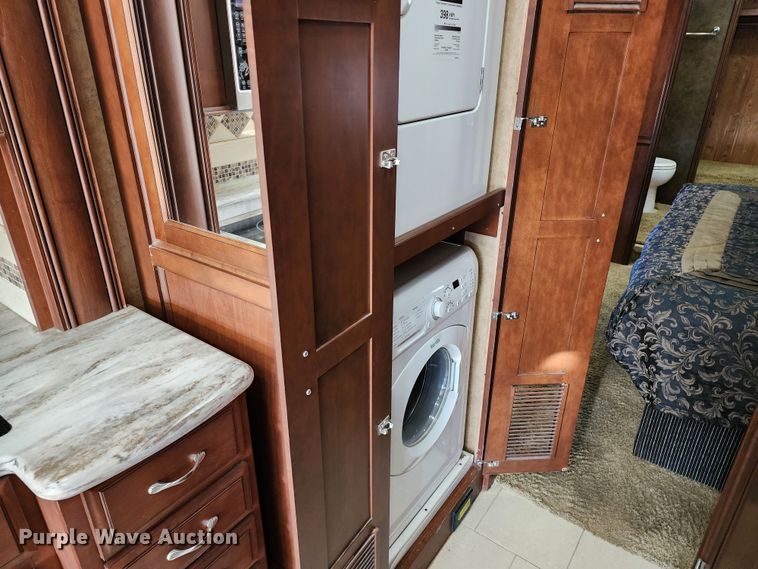 image for item DO8941 2012 Entegra Coach Anthem  RV