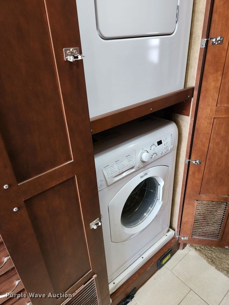 image for item DO8941 2012 Entegra Coach Anthem  RV