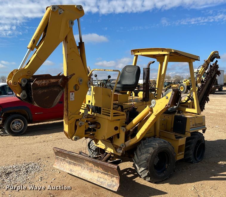 image for item DO8985 1999 Vermeer V5750  trencher