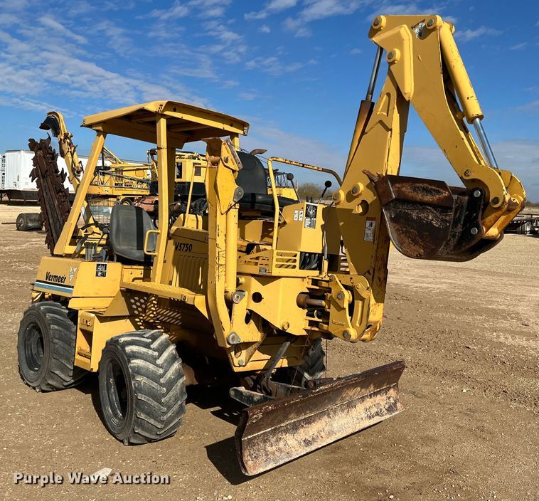 image for item DO8985 1999 Vermeer V5750  trencher