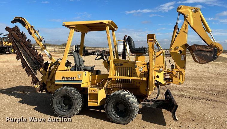 image for item DO8985 1999 Vermeer V5750  trencher