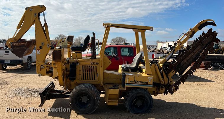 image for item DO8985 1999 Vermeer V5750  trencher