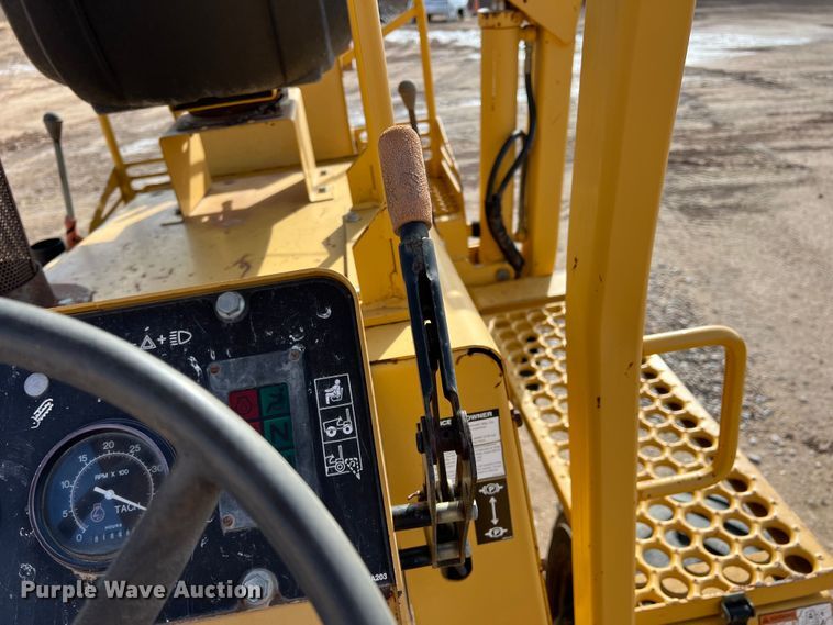 image for item DO8985 1999 Vermeer V5750  trencher