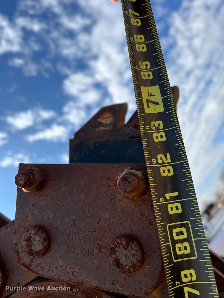 image for item DO8985 1999 Vermeer V5750  trencher