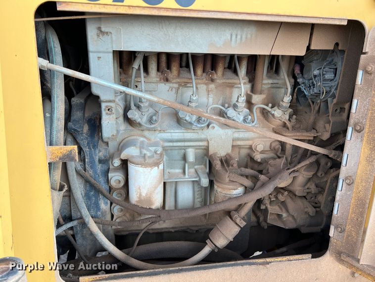 image for item DO8985 1999 Vermeer V5750  trencher