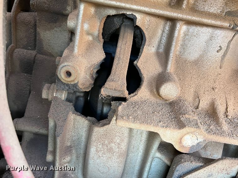 image for item DO8985 1999 Vermeer V5750  trencher