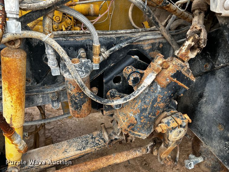 image for item DQ1937 1981 Kenworth W900  semi truck