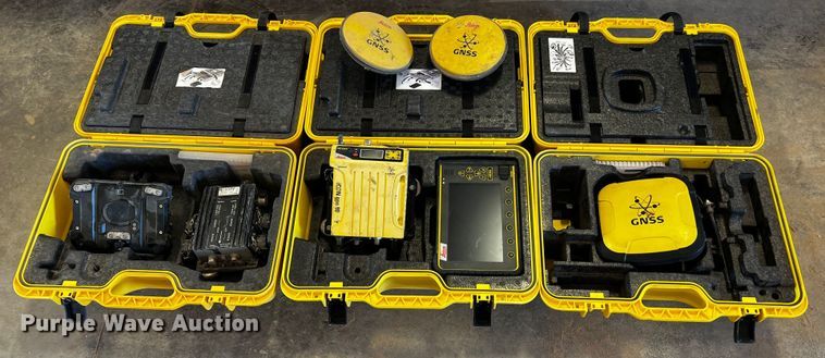 image for item MF9780 Leica  GPS System