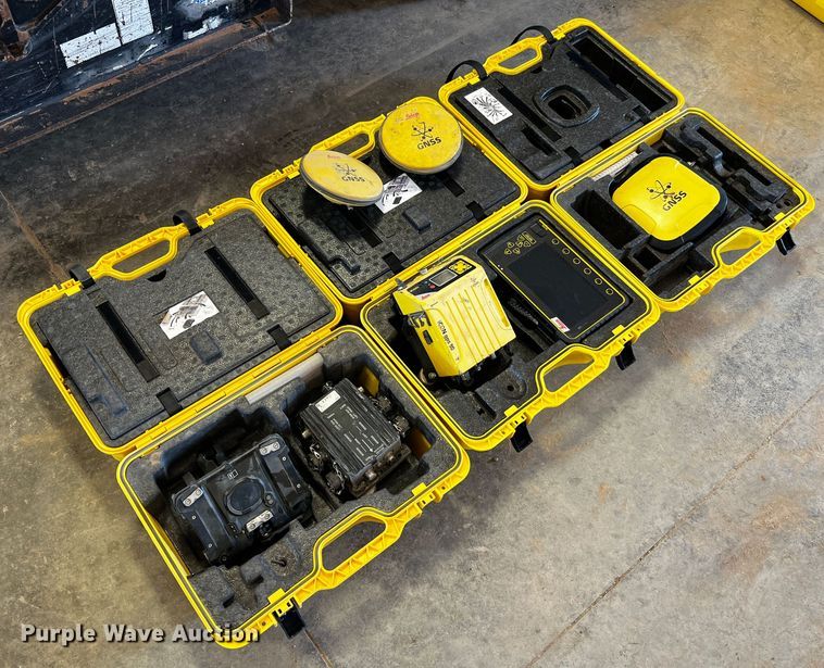 image for item MF9780 Leica  GPS System