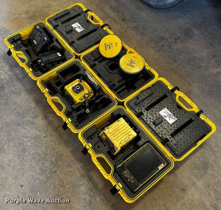 image for item MK9753 Leica  GPS system