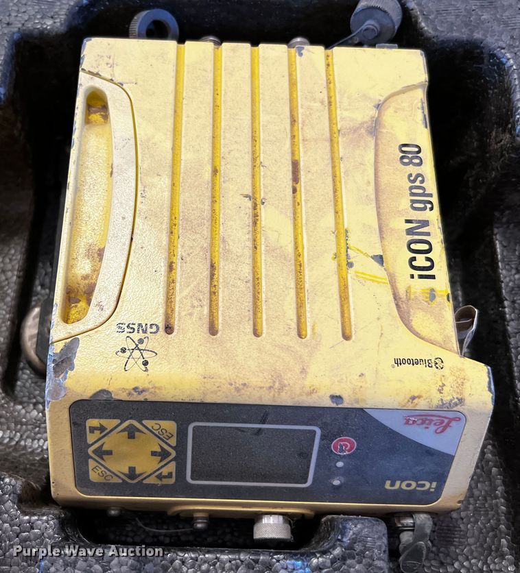 image for item MK9753 Leica  GPS system