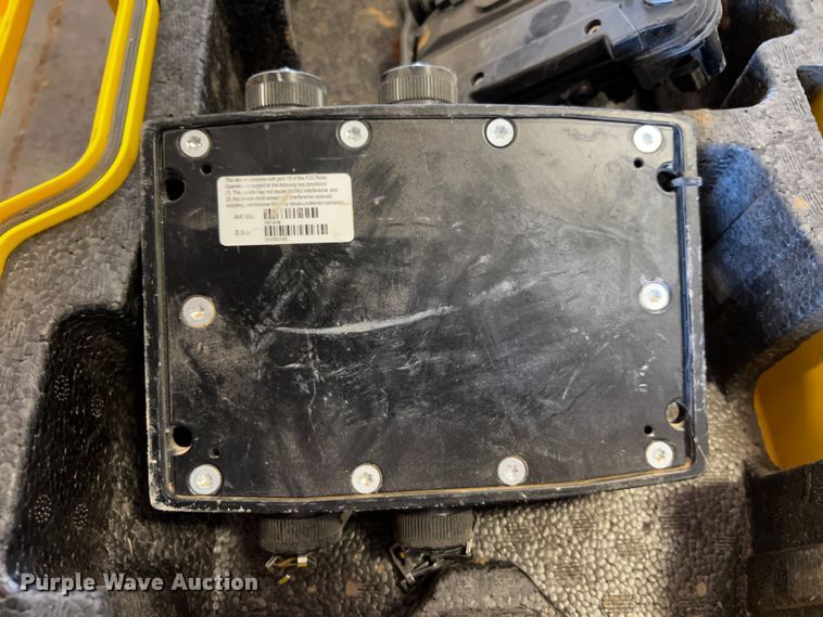 image for item MK9753 Leica  GPS system