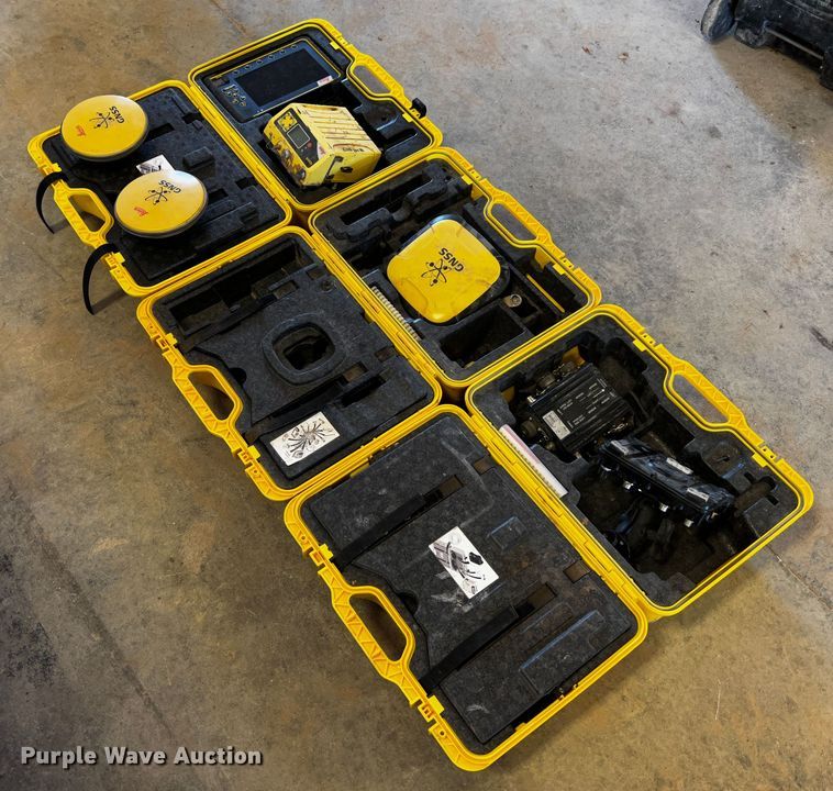 image for item MK9754 Leica  GPS system