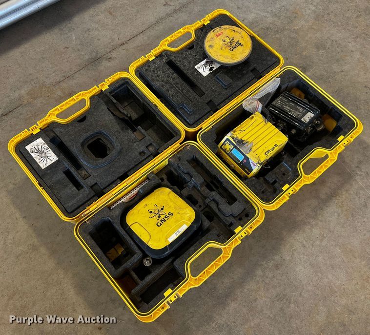 image for item MK9754 Leica  GPS system